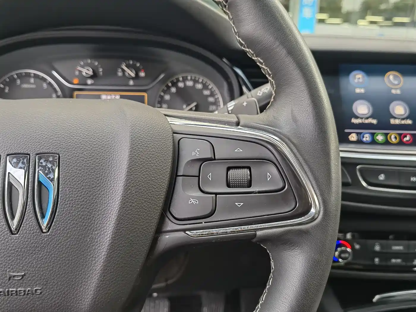 Buick Regal 2024 25T Ultra Comfort Edition фото 18