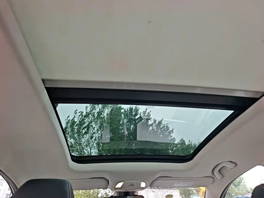 Baojun 530 2019 2019 1.5T CVT Premium China V