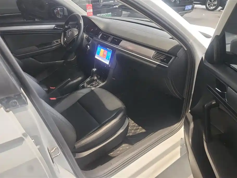 Volkswagen Bora 2019 Bora Legend 1.5L Automatic Fashion China VI фото 8