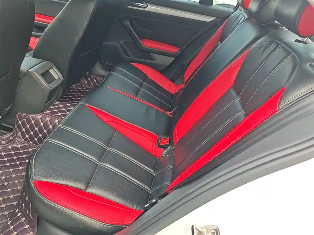 Volkswagen Lamando 2017 230TSI DSG Trend Edition фото 17