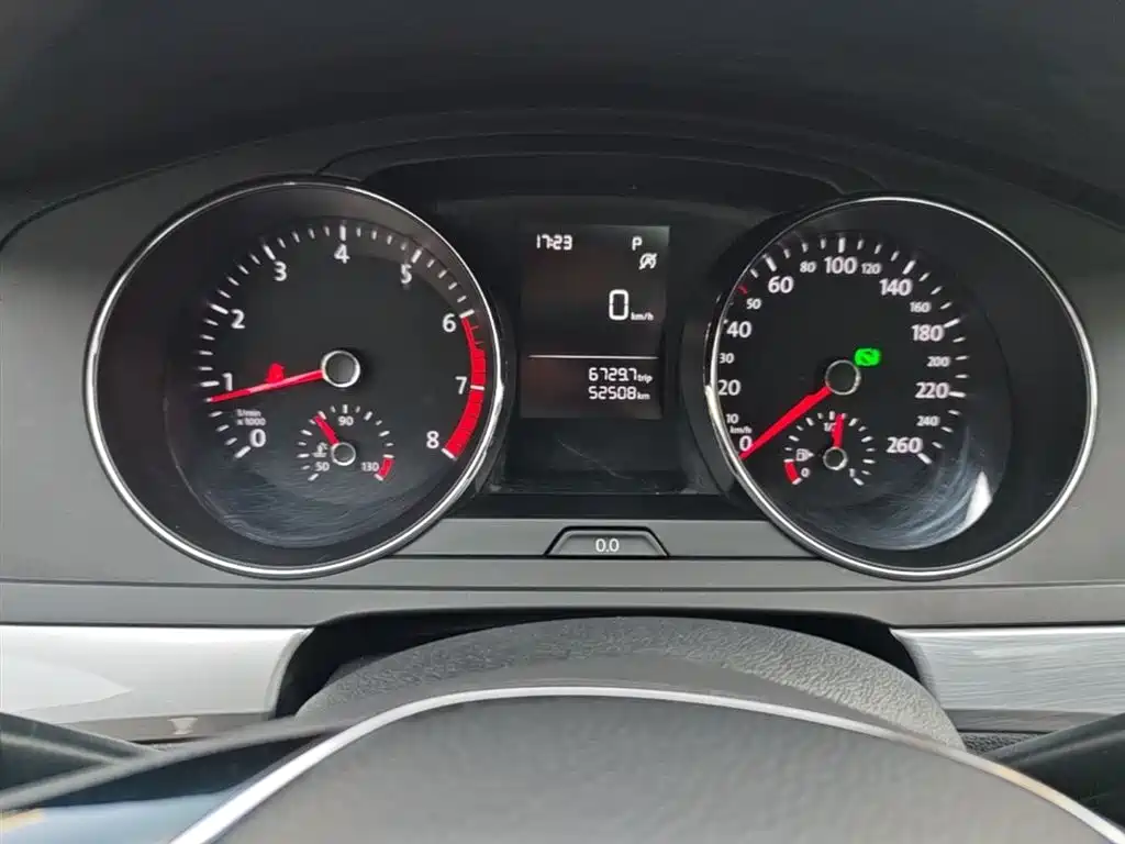 Volkswagen Lamando 2017 230TSI DSG Trend Edition фото 12
