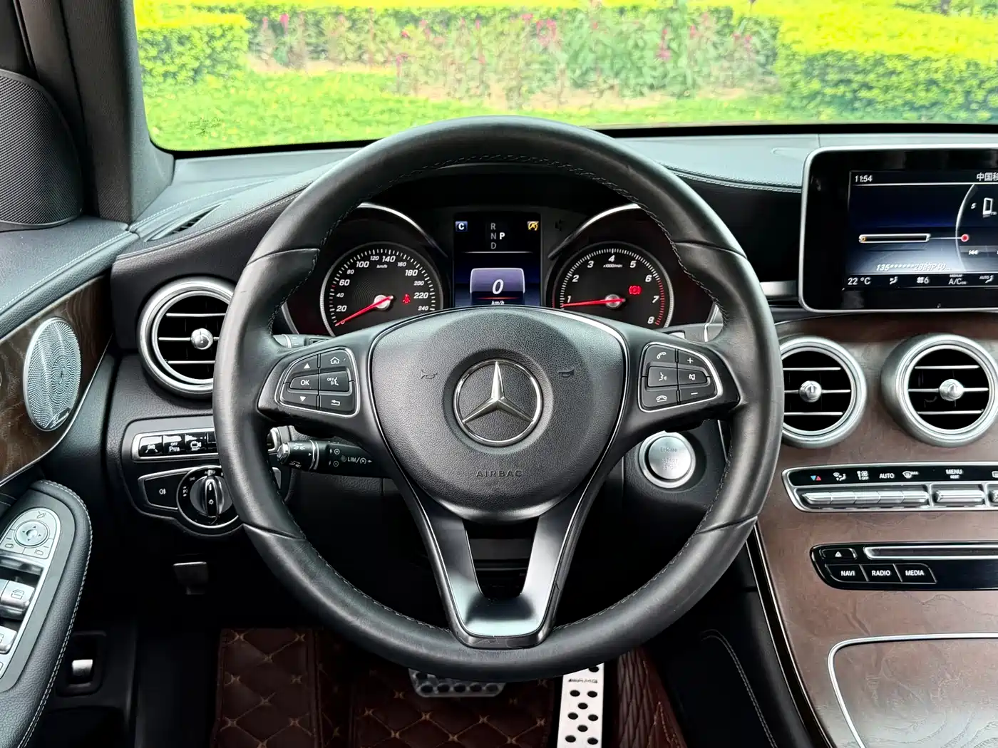 Mercedes-Benz GLC 2016 GLC 300 4MATIC Dynamic фото 10