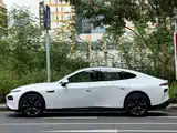 Фото 2 - XPeng P7
