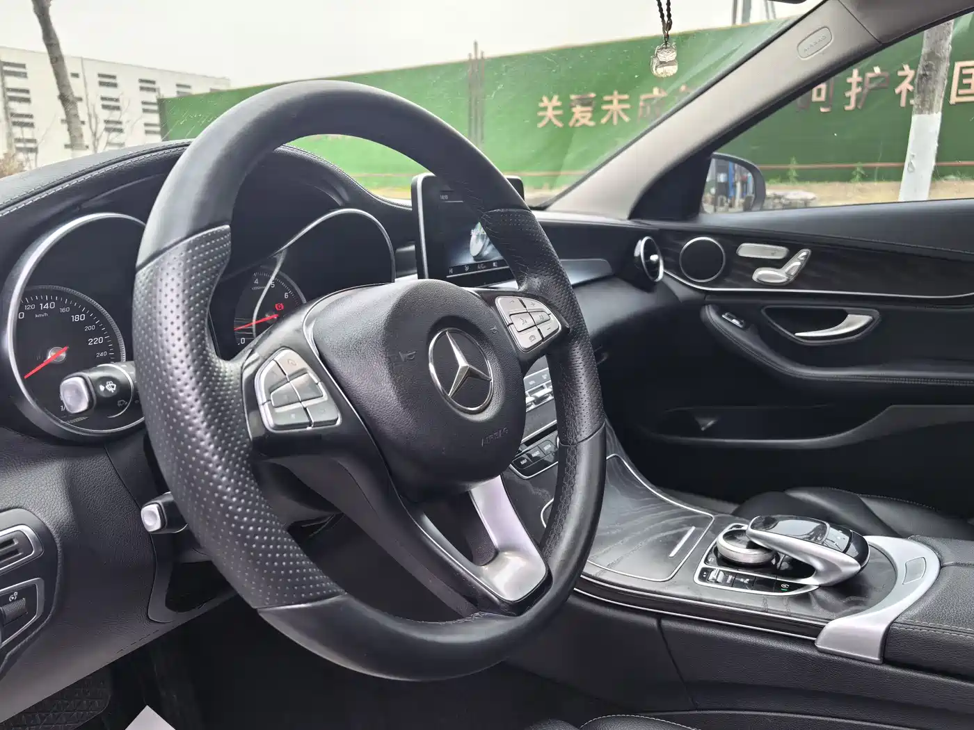 Mercedes-Benz C-Class 2017 C 200 L Sport фото 5