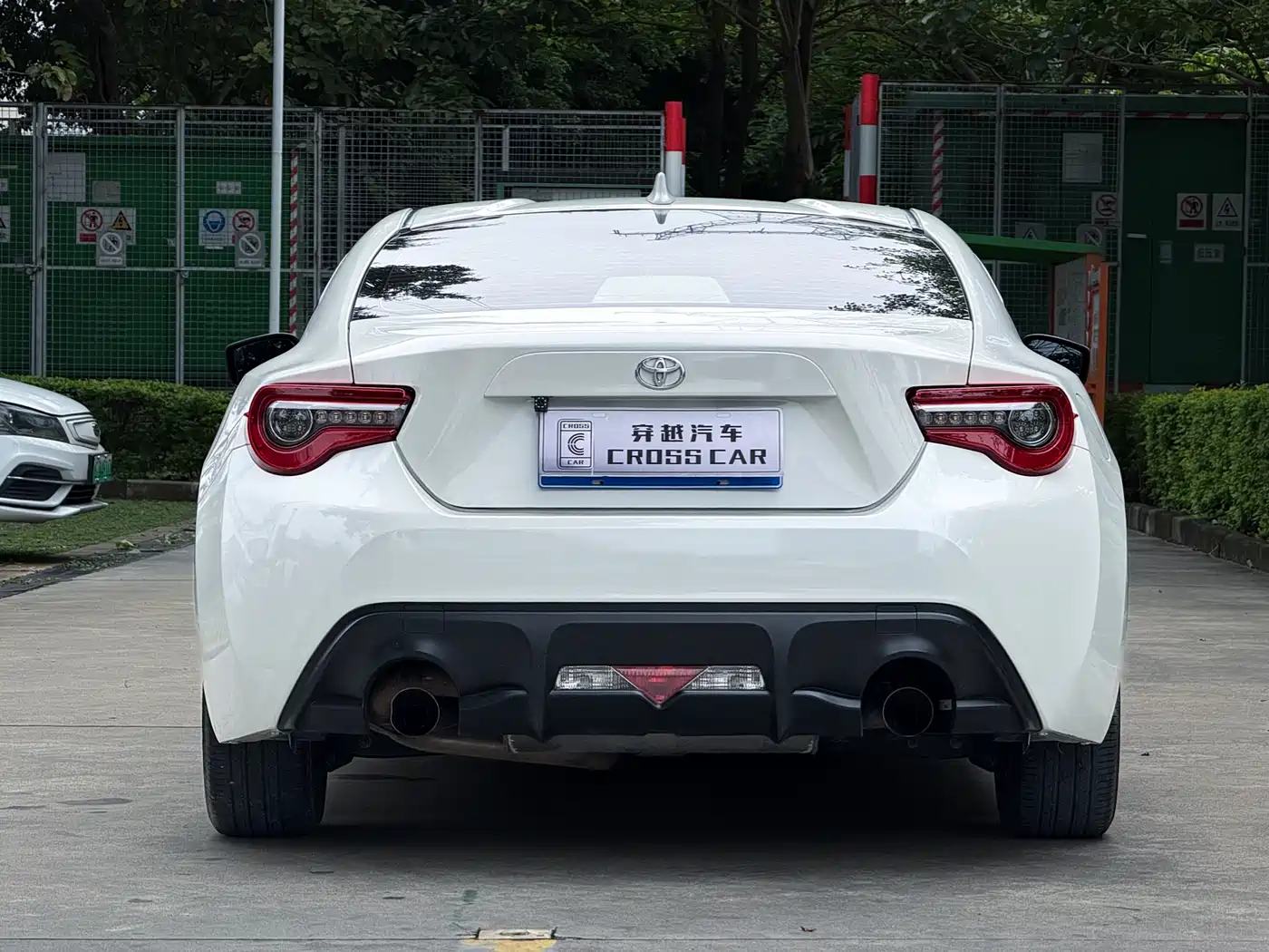 Toyota 86 2019 2.0L Automatic Luxury Edition фото 4