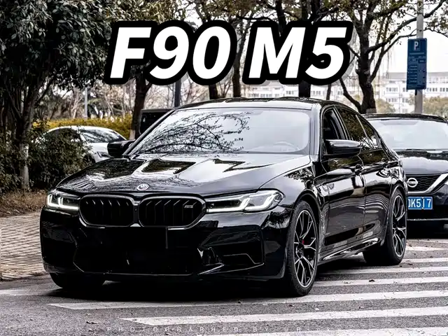 BMW M5