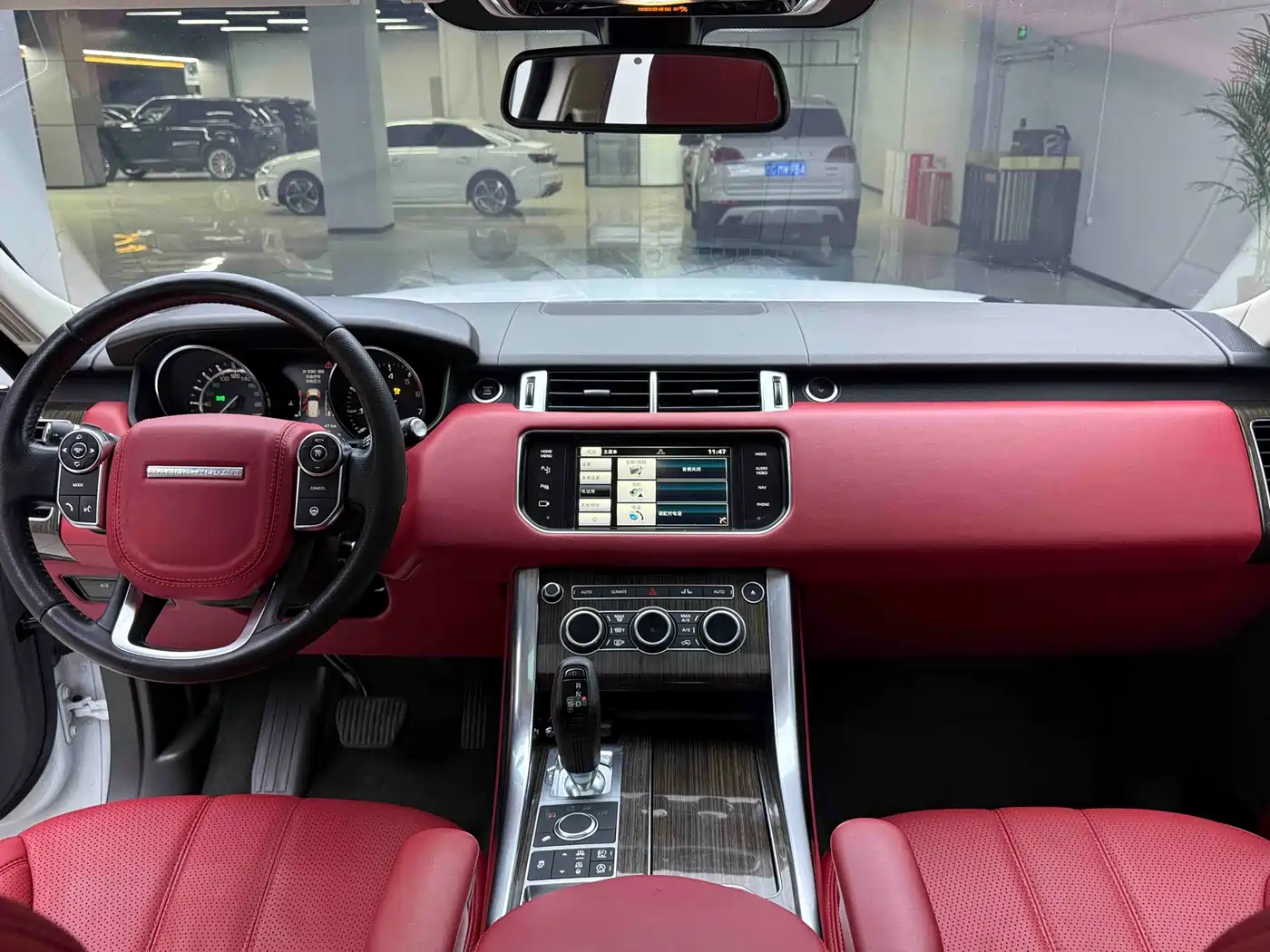 Land Rover Range Rover Sport 2015 3.0 SC V6 HSE фото 9