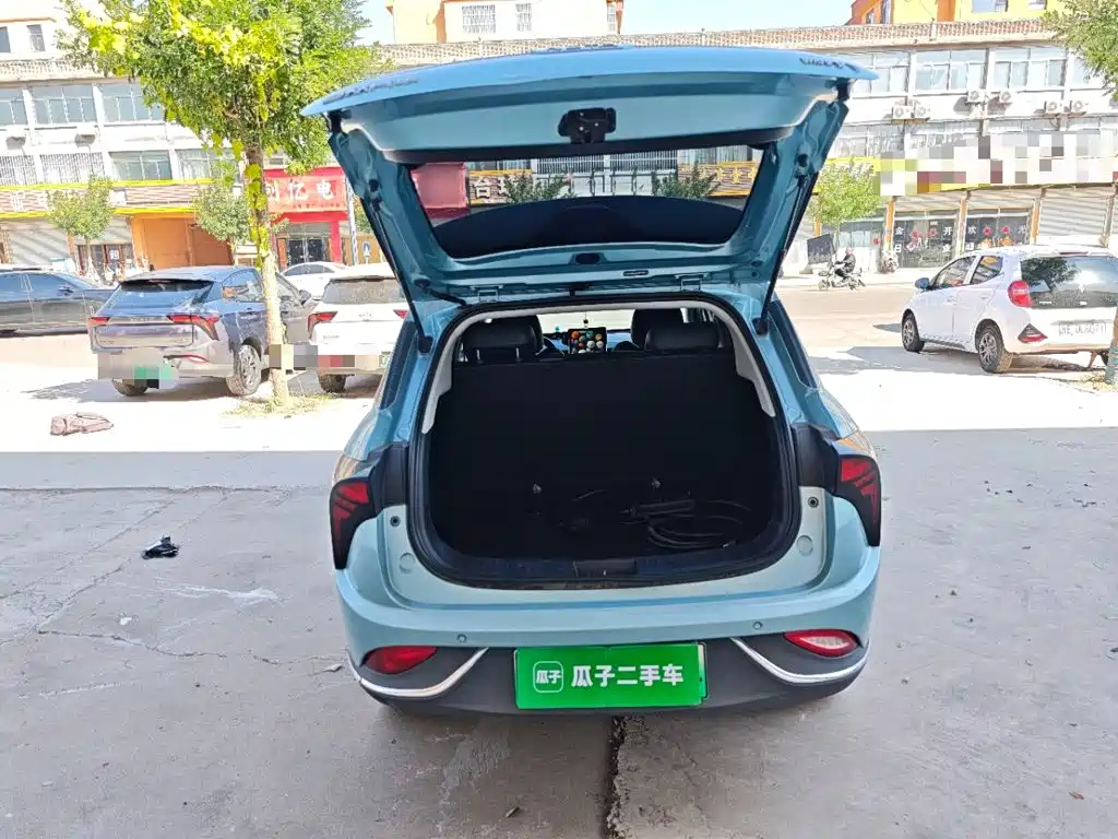 Nezha Auto Nezha V 2023 2022 Trend 400 Lite