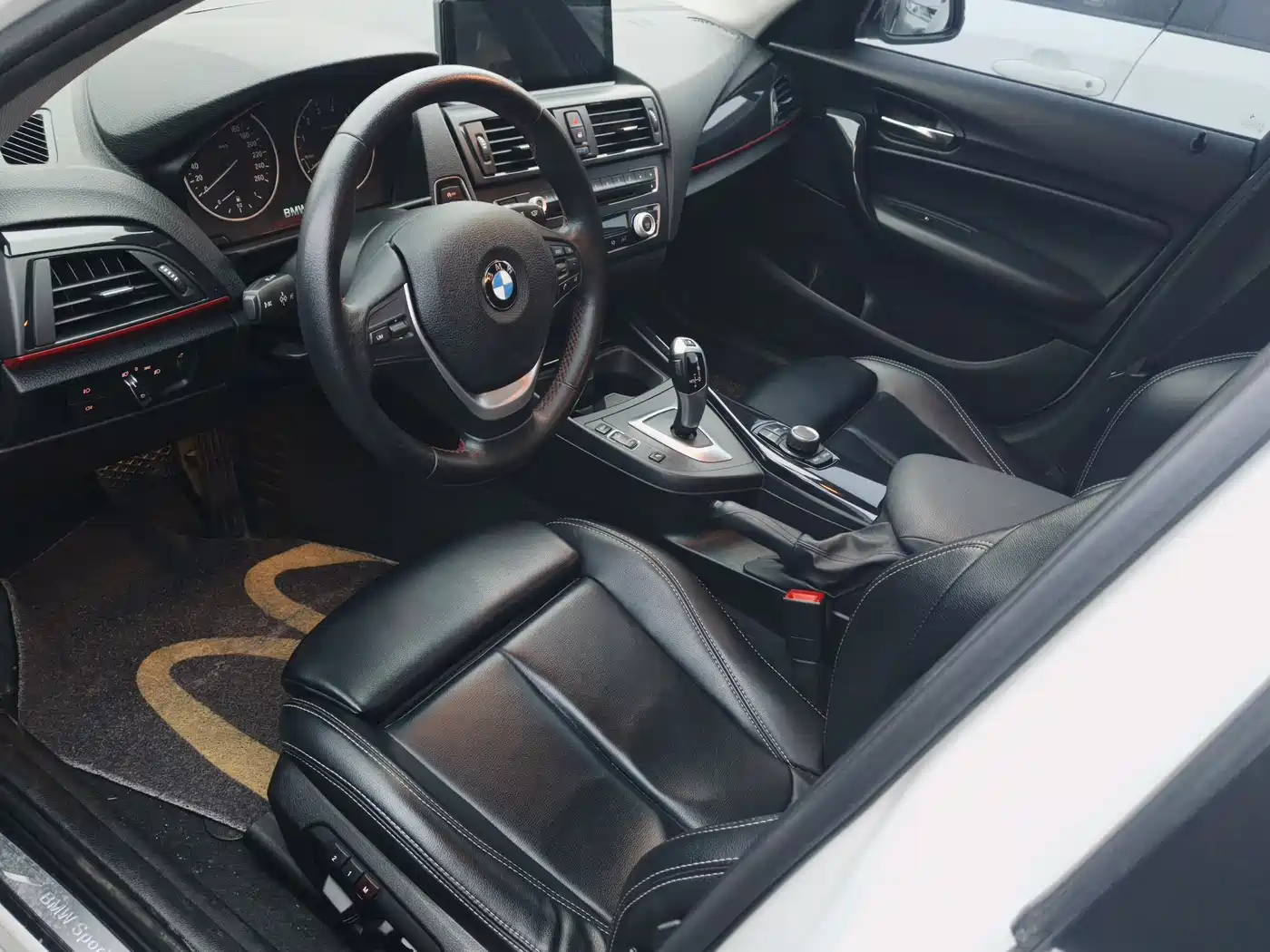 BMW 1 Series (Import) 2012 118i Sport фото 18