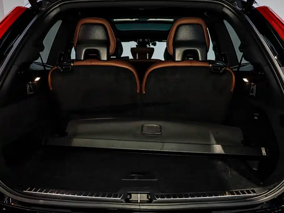 Volvo XC90 2023 2023 B5 Smart Luxury Edition 7-Seater