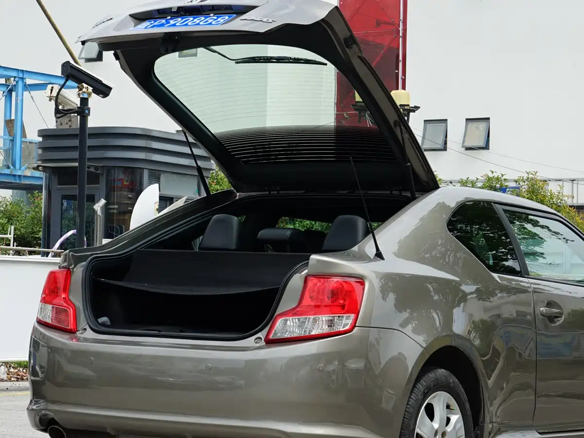 Toyota Zelos 2011 2.5L Standard Edition фото 23