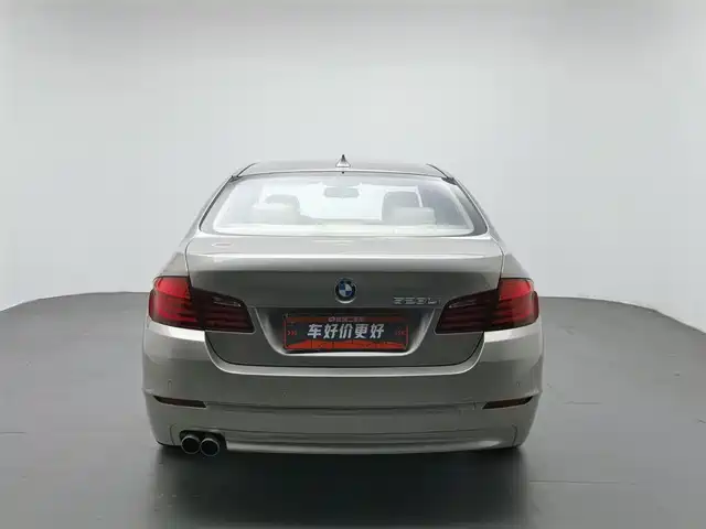 BMW 5 Series 2012 523Li Luxury — фото 4