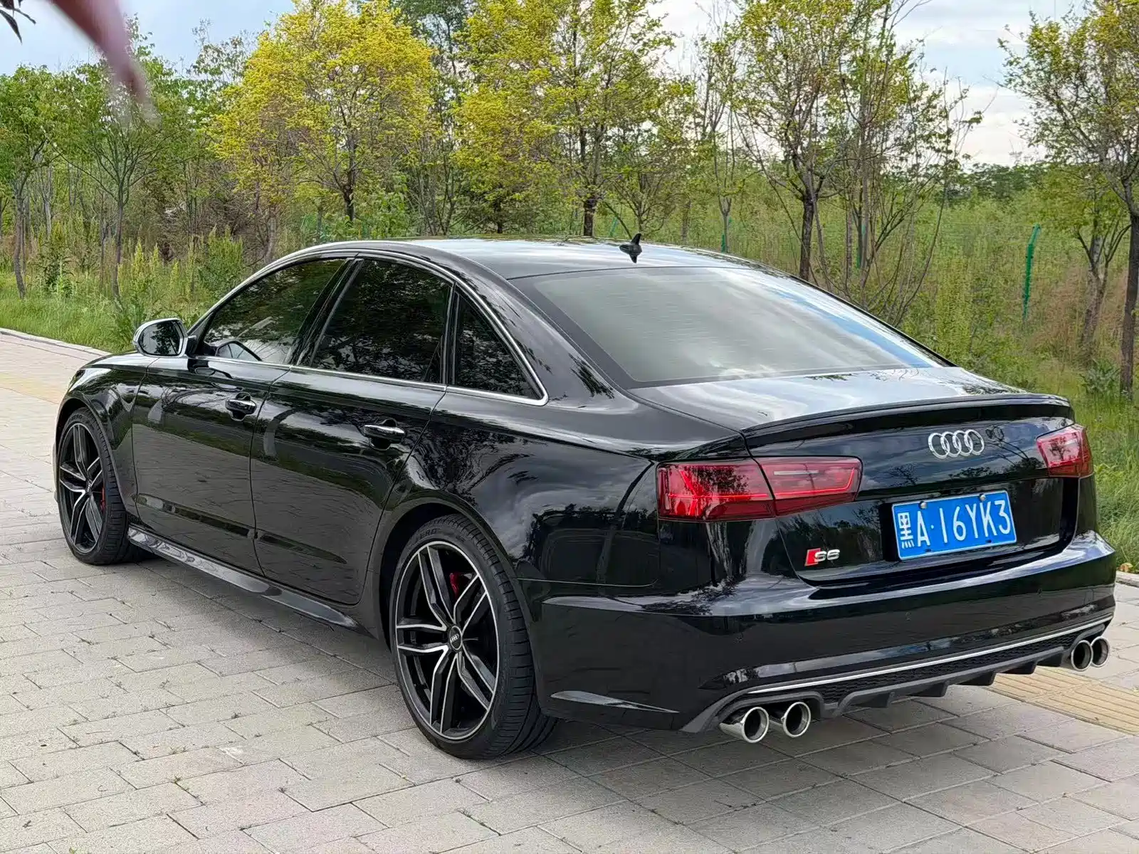 Фото 6 - Audi S6
