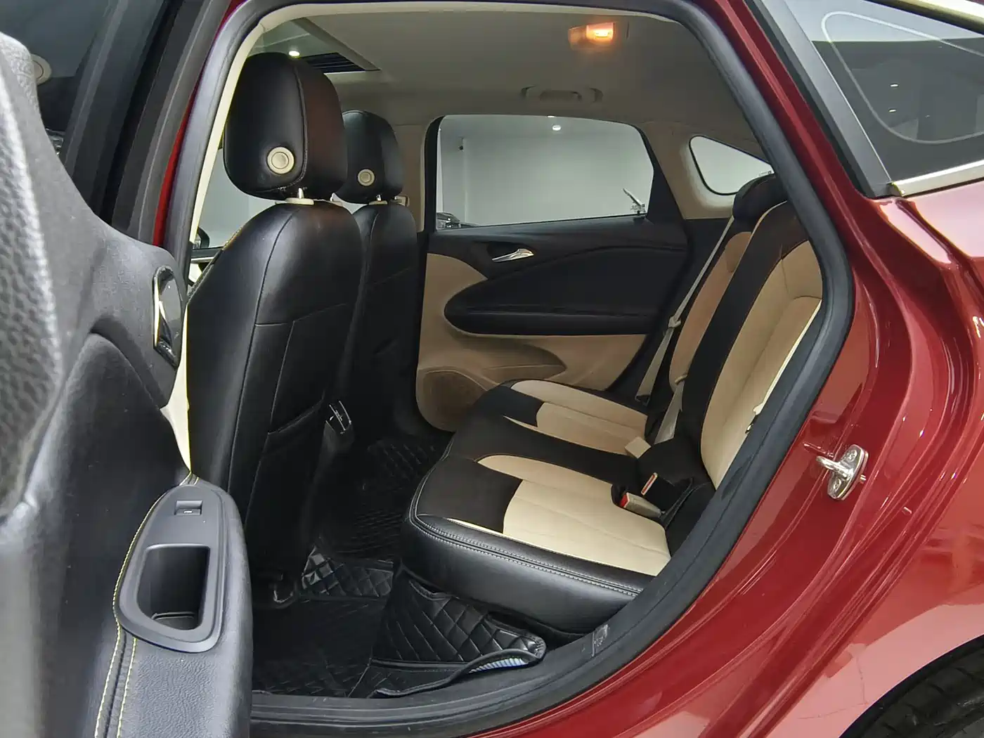 Buick Verano 2018 Sedan 15S Automatic Progressive фото 10