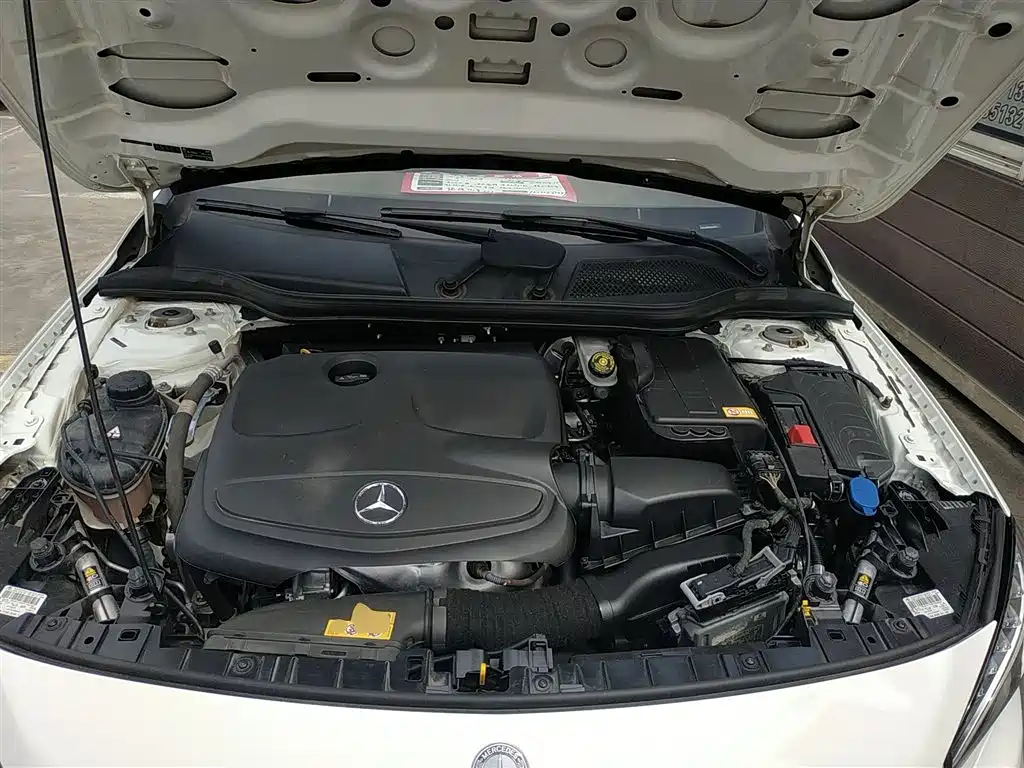 Mercedes-Benz GLA 2015 GLA 260 4MATIC Sport фото 20