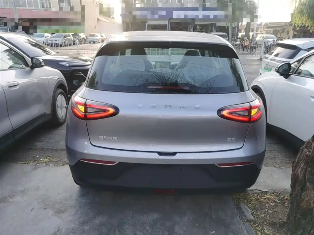 Geely Galaxy Starry Wish 2026 Edition 310km Youth Version фото 6