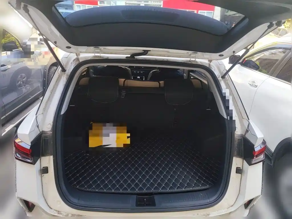 Wuling Motors Wuling Xingchi 2024 2022 1.5L Manual Freedom Edition