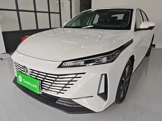 Changan Eado 1.5T GDI, автомат, Премиум