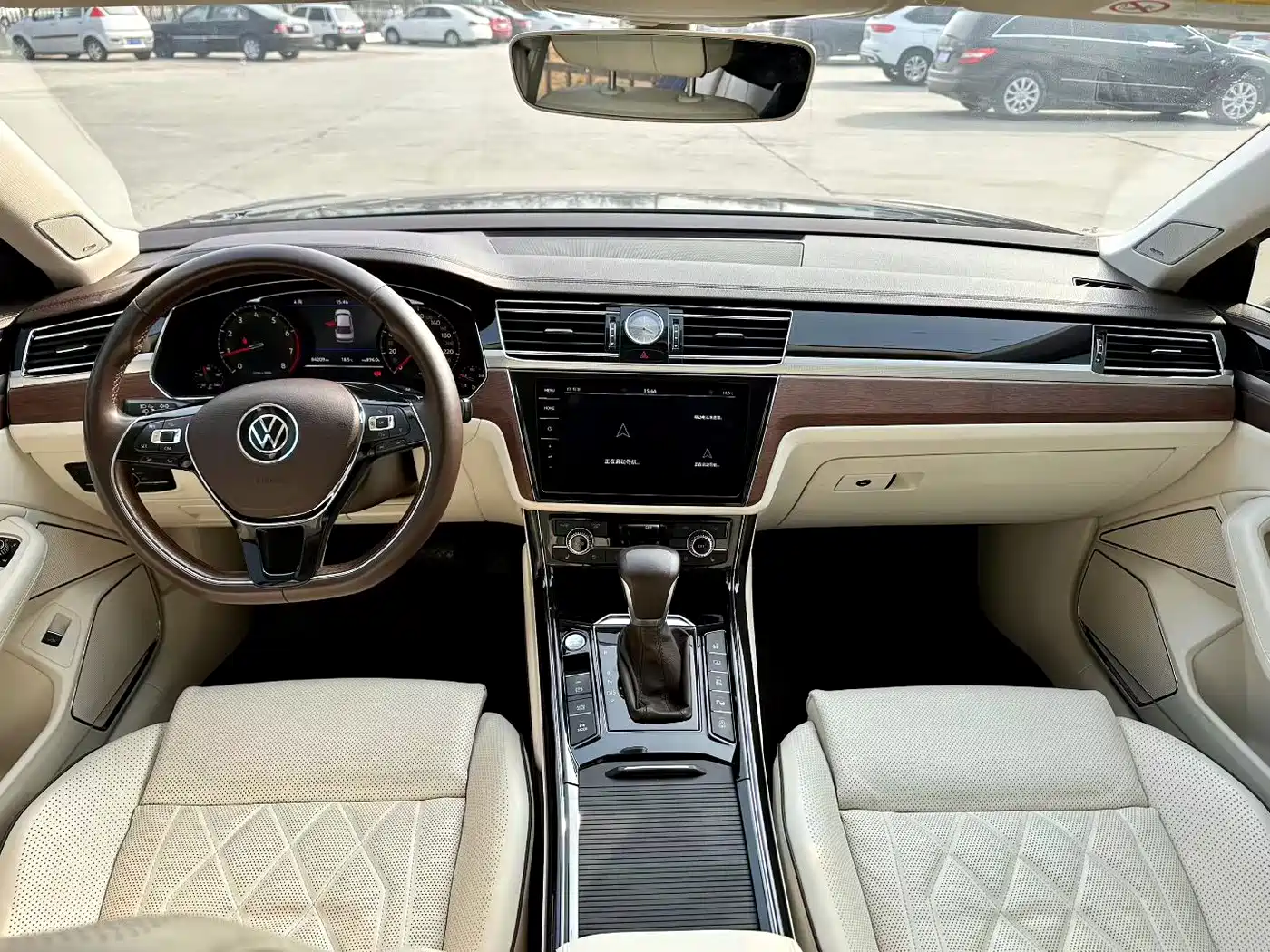 Volkswagen Phideon 2021 380TSI Premium Edition фото 5