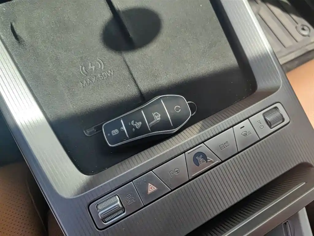 BYD Han L 2025 EV AWD LiDAR Flagship фото 9