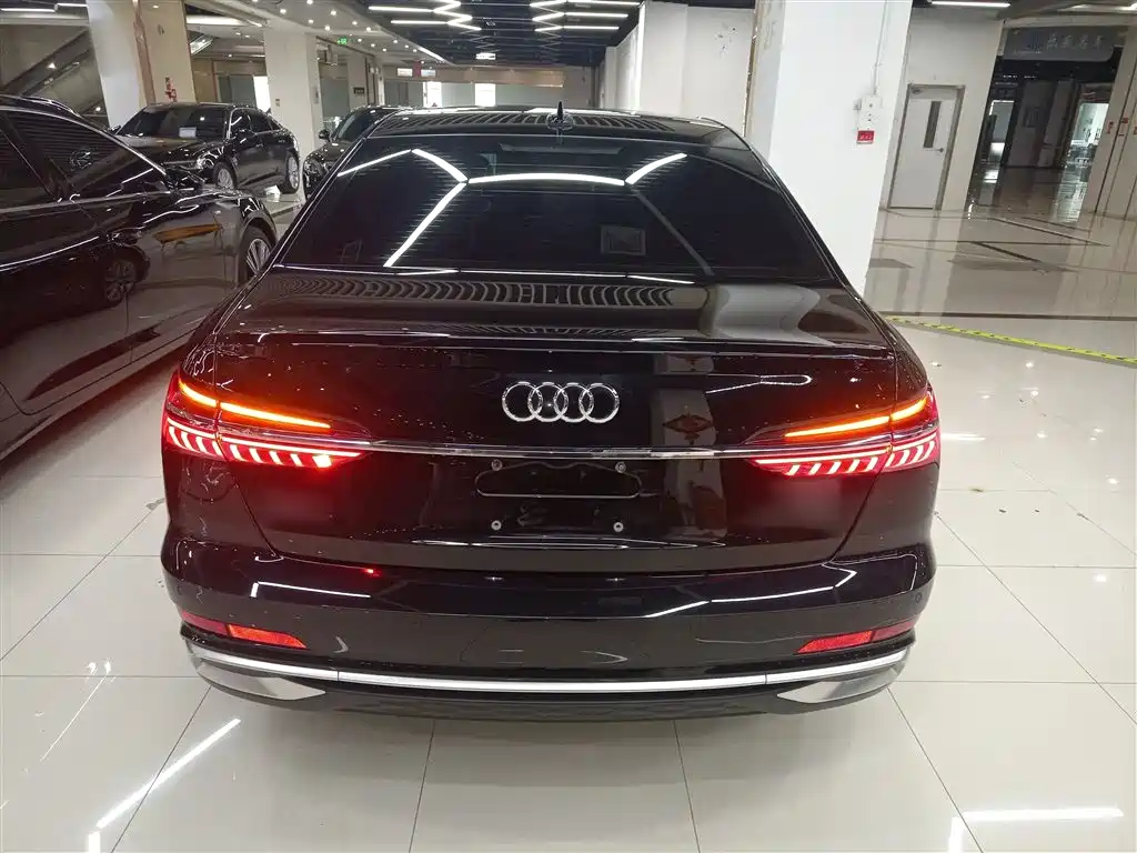 Audi A6L 2024 45 TFSI Premium Dynamic фото 6