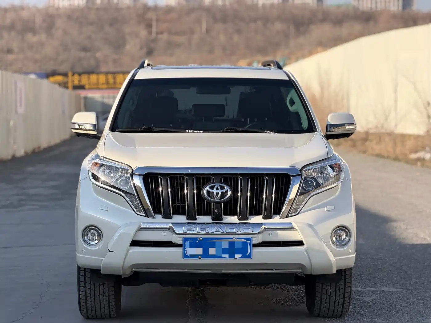 Toyota Prado 2016 3.5L Auto TX-L фото 2