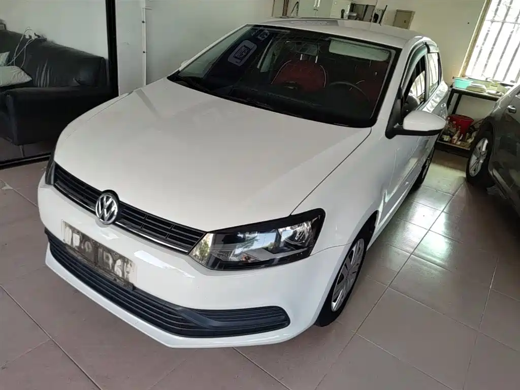 Volkswagen Polo 2018 1.5L Auto Safe Drive фото 2