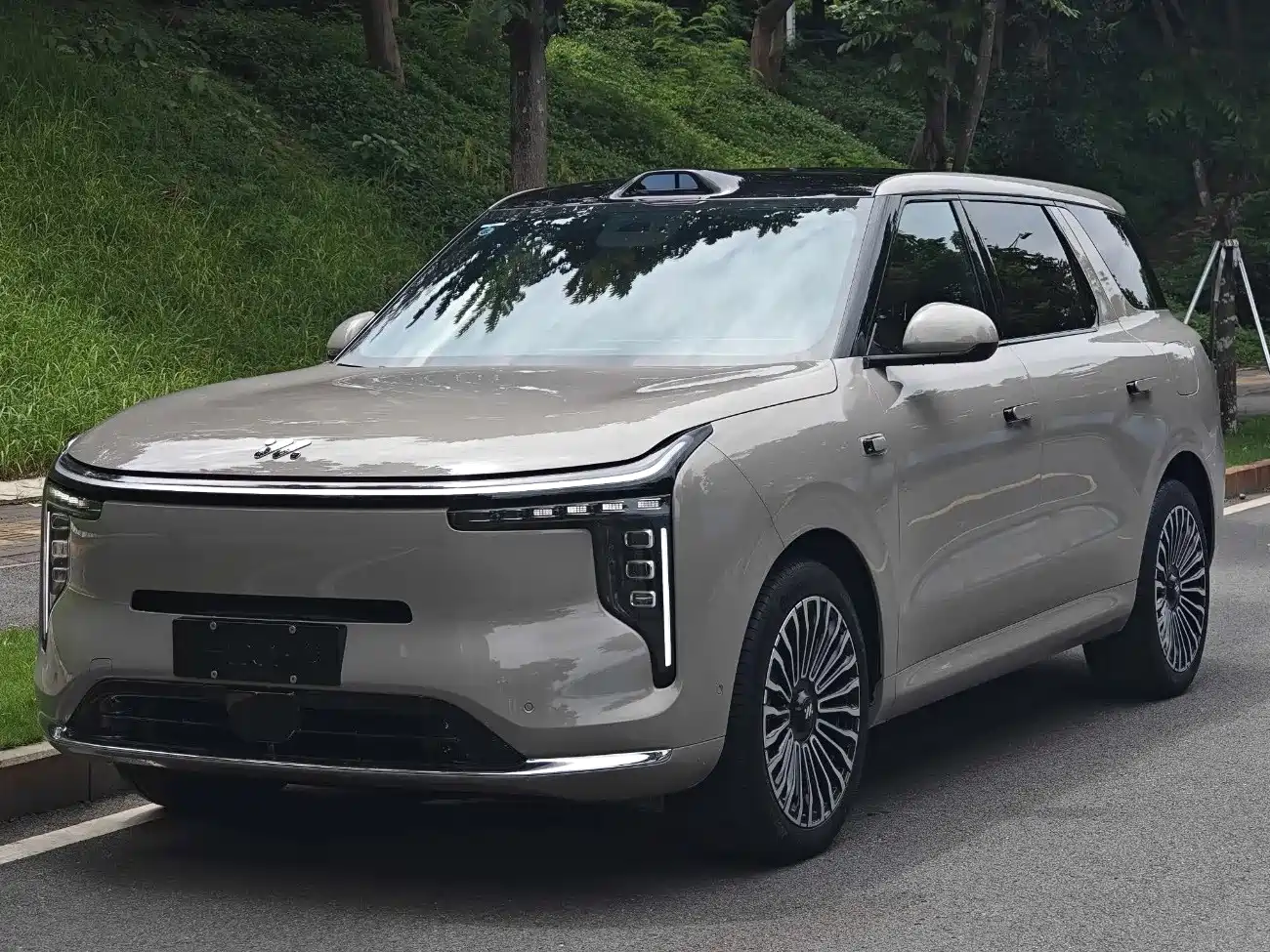 IM Motors IM LS8 2026 2026 Model Base Version 5-seater Long Range Edition
