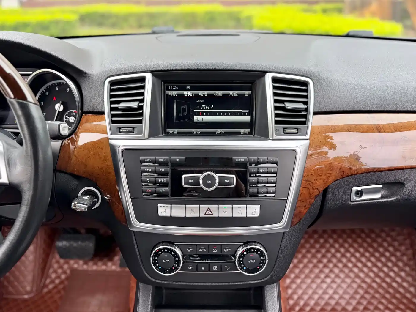 Mercedes-Benz M-Class 2014 ML 400 4MATIC Dynamic фото 11