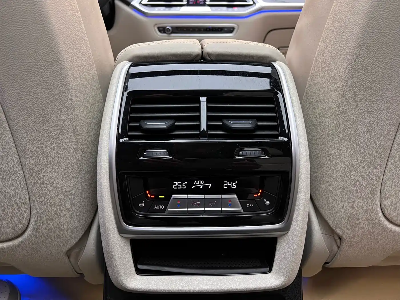 BMW X7 2021 xDrive40i Premium M Sport Package фото 33
