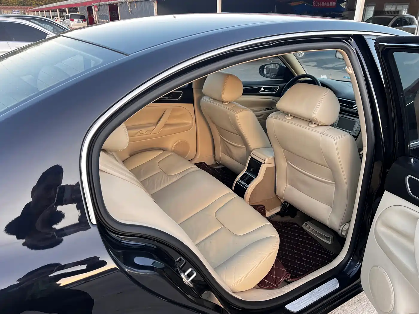 Volkswagen Passat Lingyu 2009 2.0L MFI Manual Premium фото 16