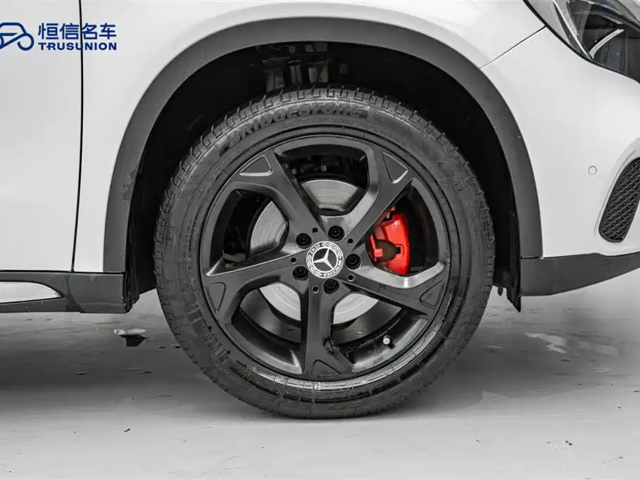 Mercedes-Benz GLA 2018 GLA 200 Dynamic фото 11