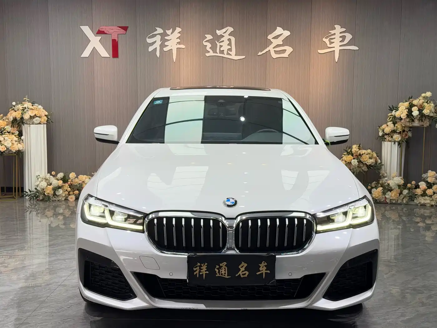 BMW 5 Series 2022 525Li M Sport Package фото 2
