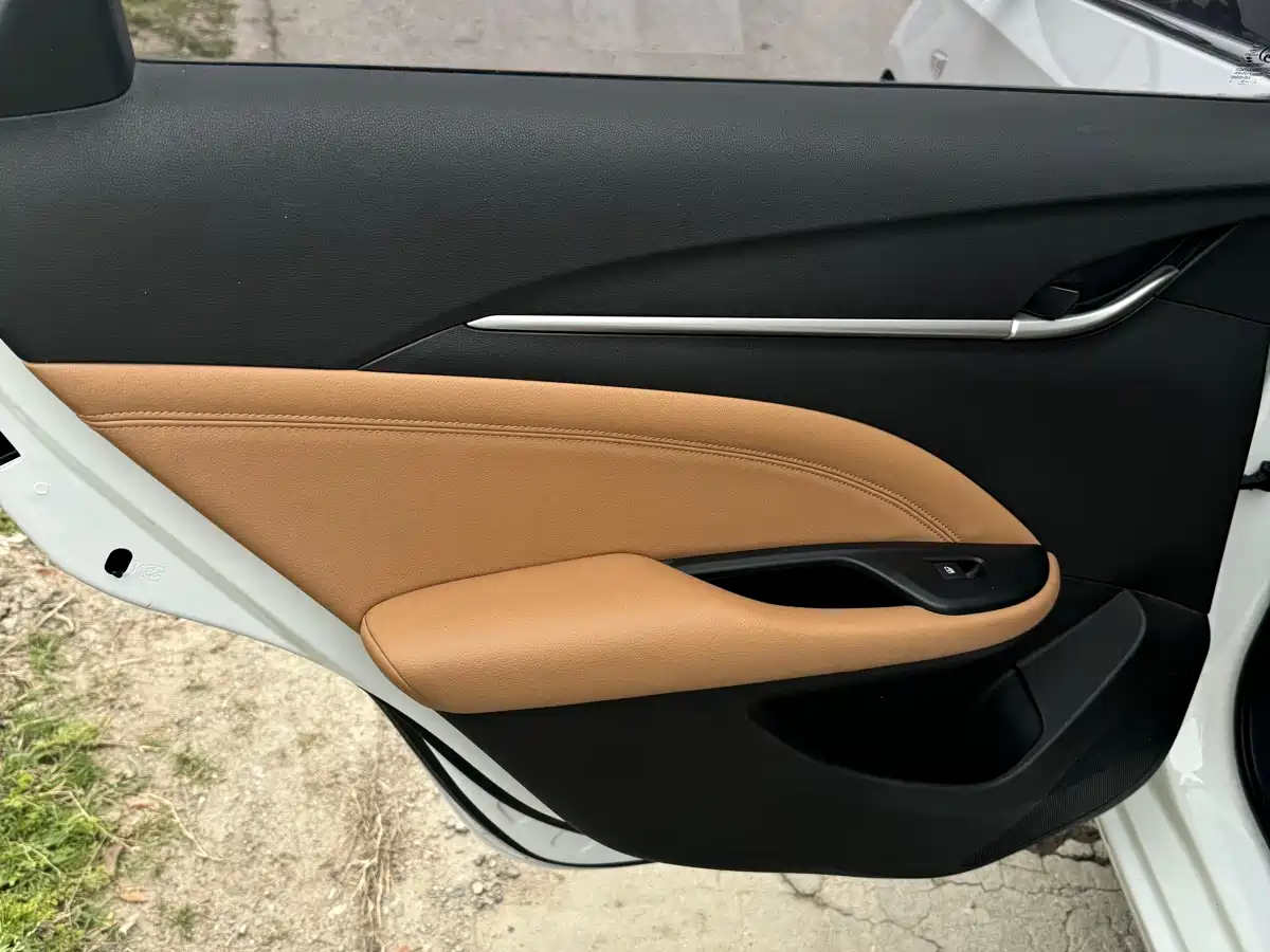 Buick Excelle 2018 18T Automatic Flagship фото 11