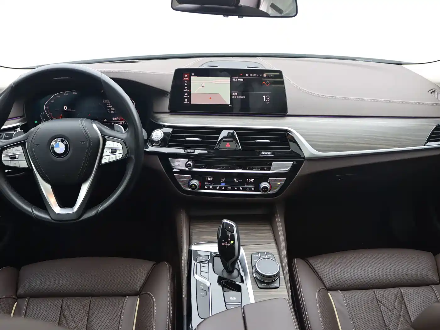 Photo 15 - BMW 5 Series