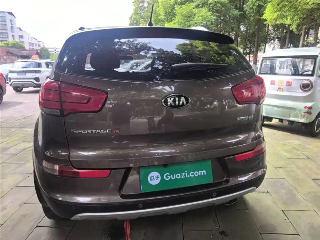 Kia Sportage 2015 2.0L Automatic 2WD GL фото 6