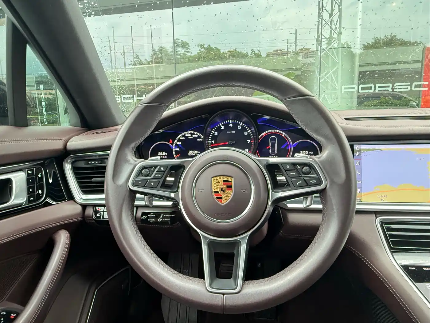 Porsche Panamera 2017 Panamera 4 Executive Long Wheelbase 3.0T фото 4