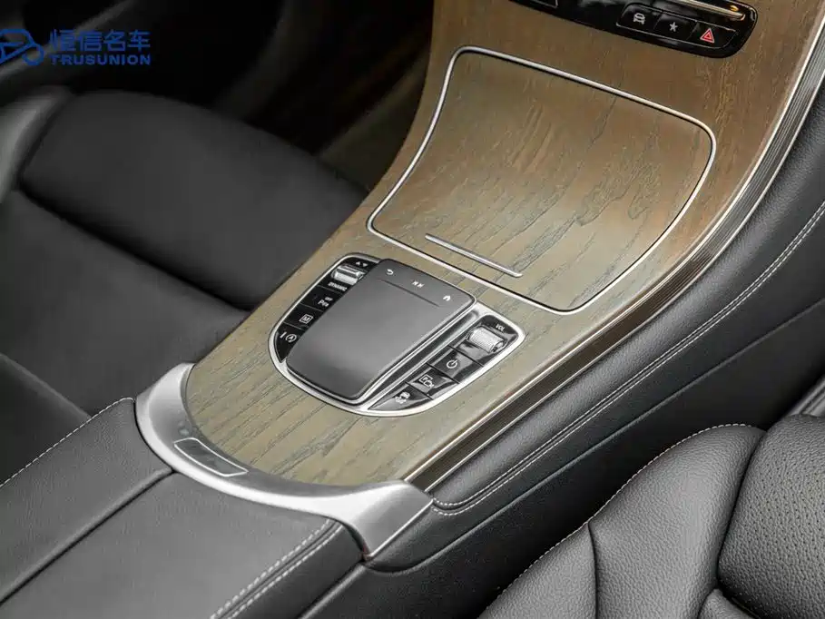 Mercedes-Benz GLC 2020 Facelift GLC 300 L 4MATIC Dynamic фото 19