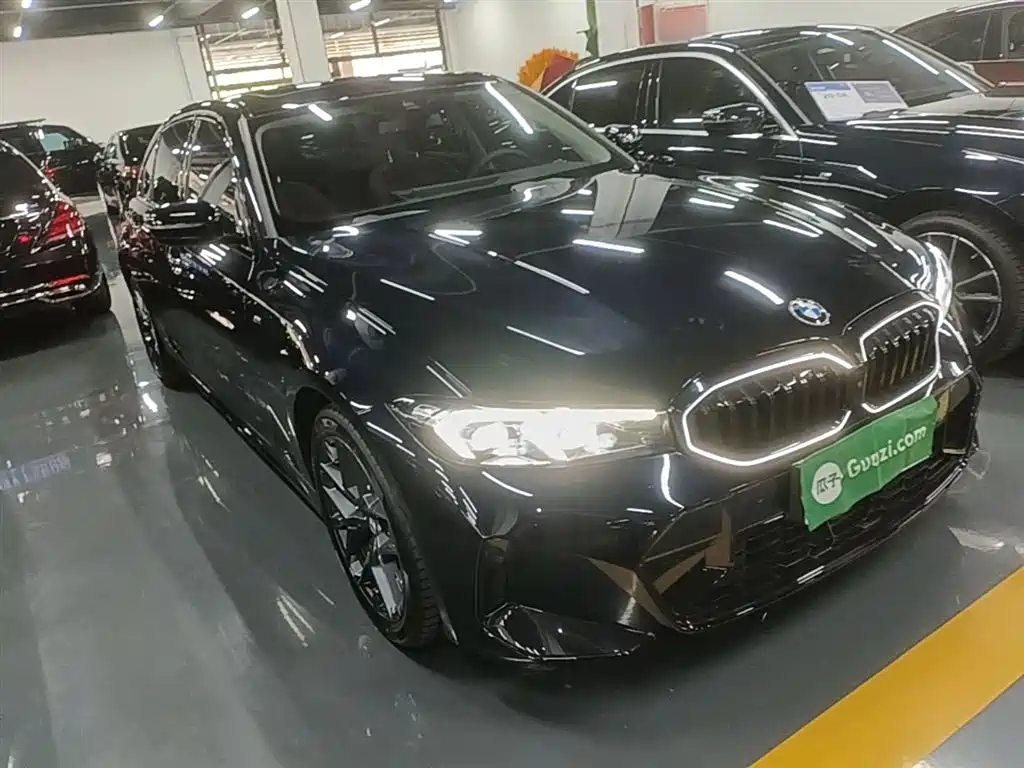 BMW 3 Series 2025 330Li M Sport Night Edition фото 4