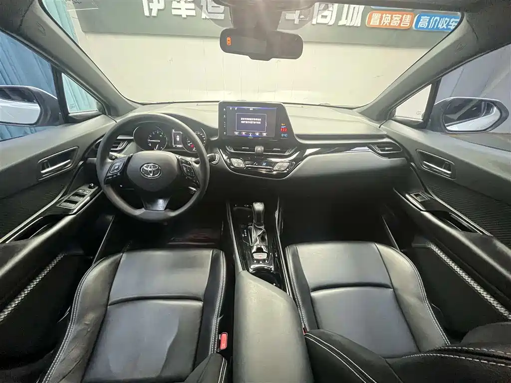 Toyota IZOA 2020 2.0L Yi Xiang CARE фото 5