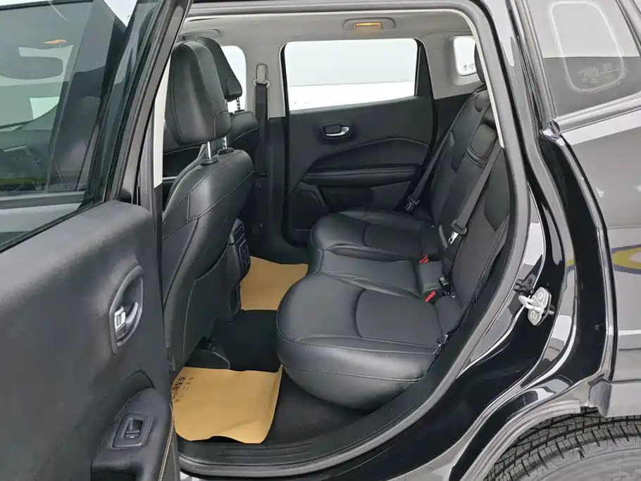 Jeep Compass 2020 2019 220T Automatic Joy Edition