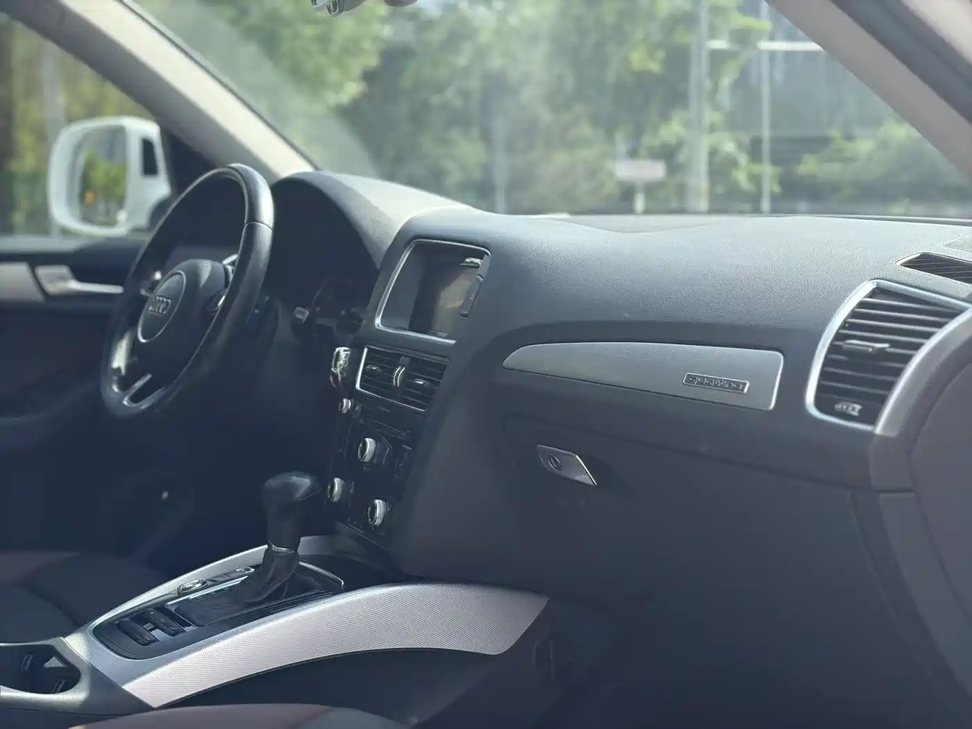 Audi Q5 2017 40 TFSI Technology фото 12