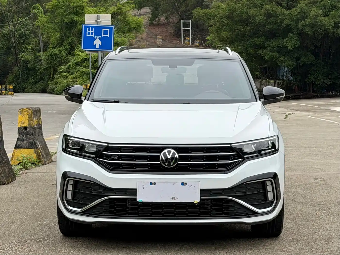 Volkswagen T-ROC 2022 280TSI DSG 2WD R-Line Pro PLUS фото 2