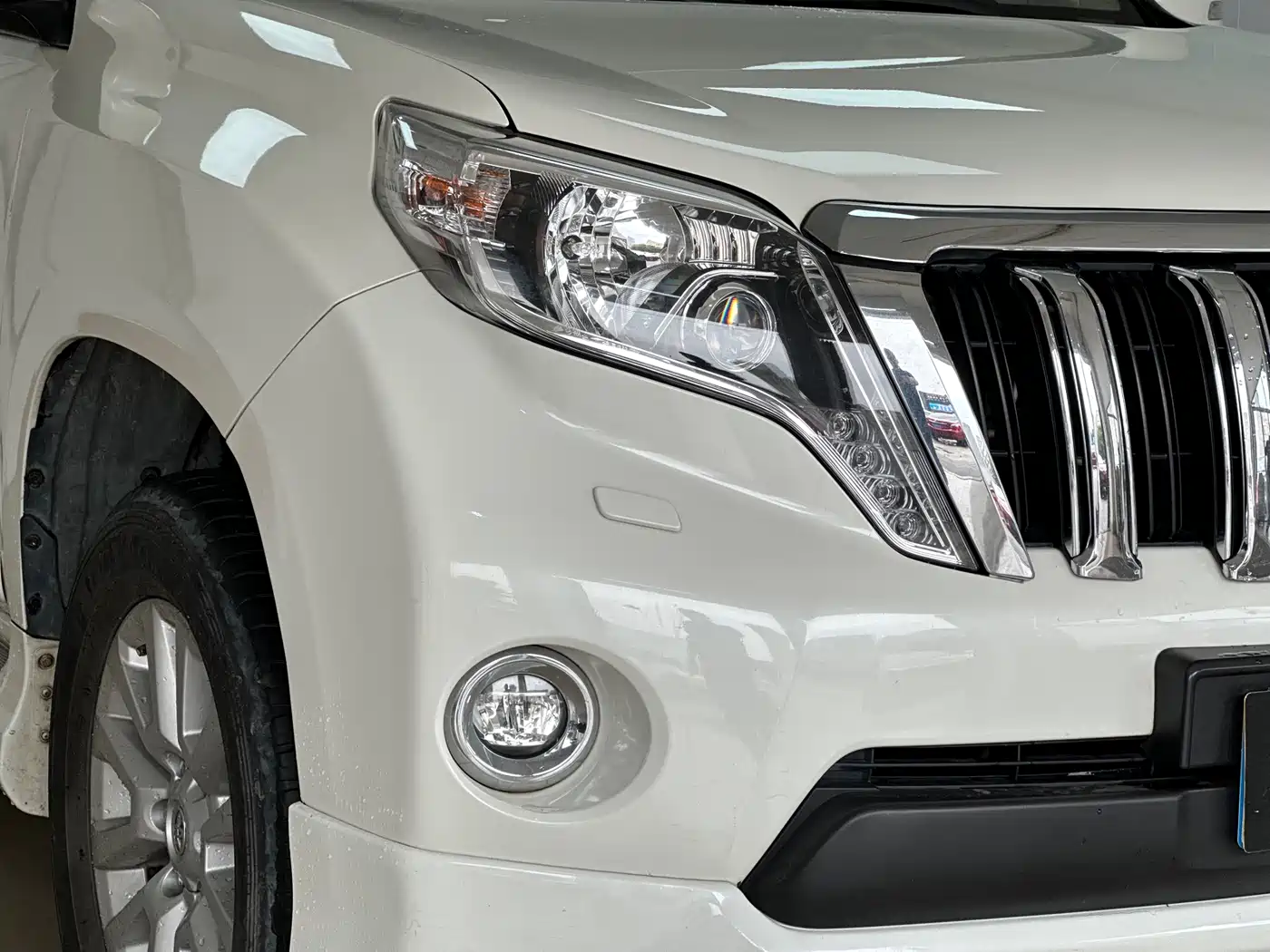 Toyota Prado (Import) фото 3