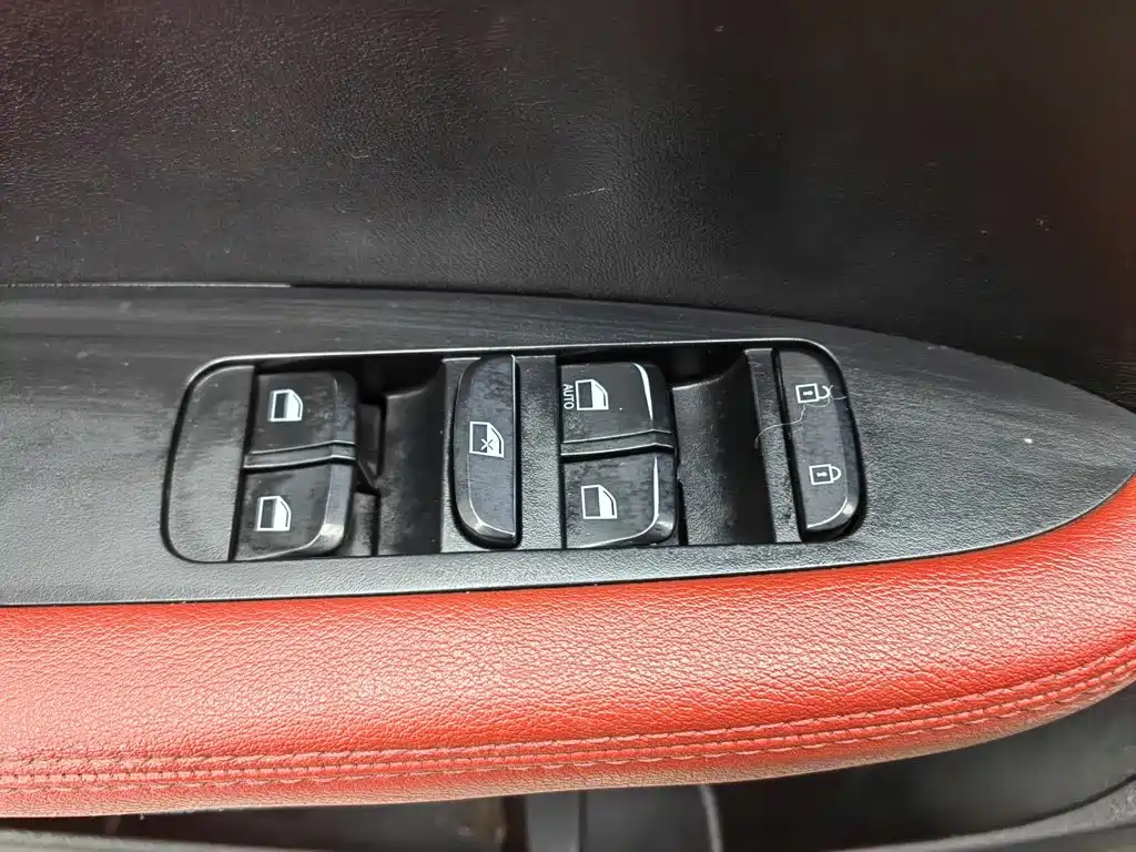 Zhonghua V3 2018 2017 1.5L Automatic Smart