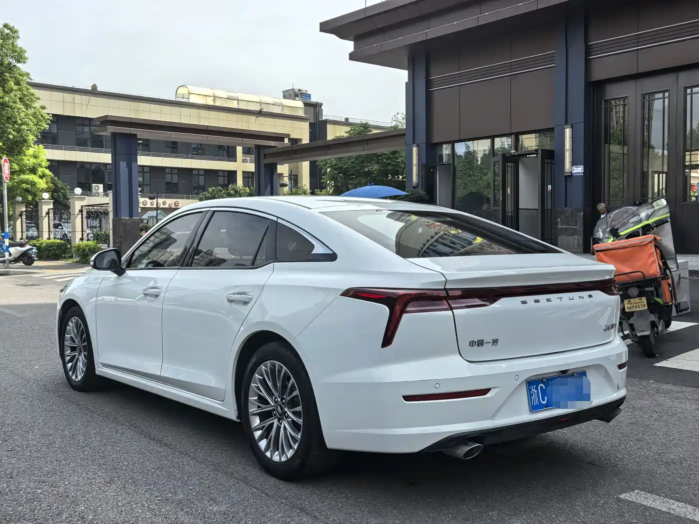 Besturn B70 2021 2021 1.5T Automatic Joy Edition