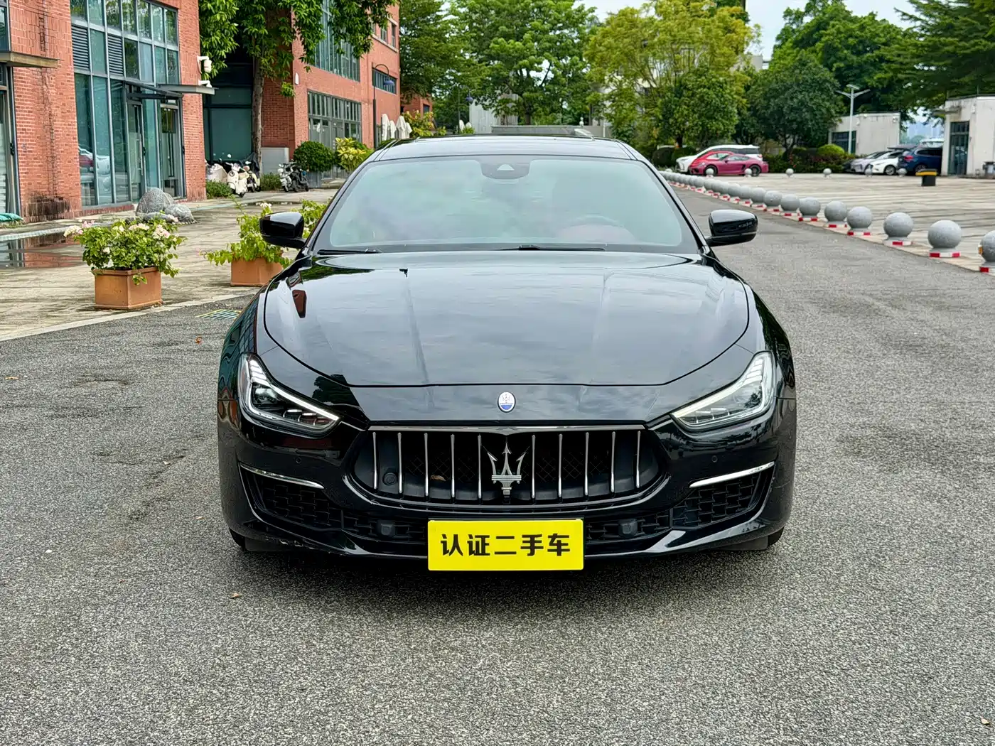 Фото 8 - Maserati Ghibli
