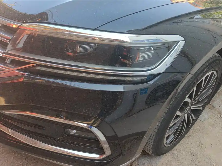 Volkswagen Phideon 2021 380TSI Luxury Edition фото 5