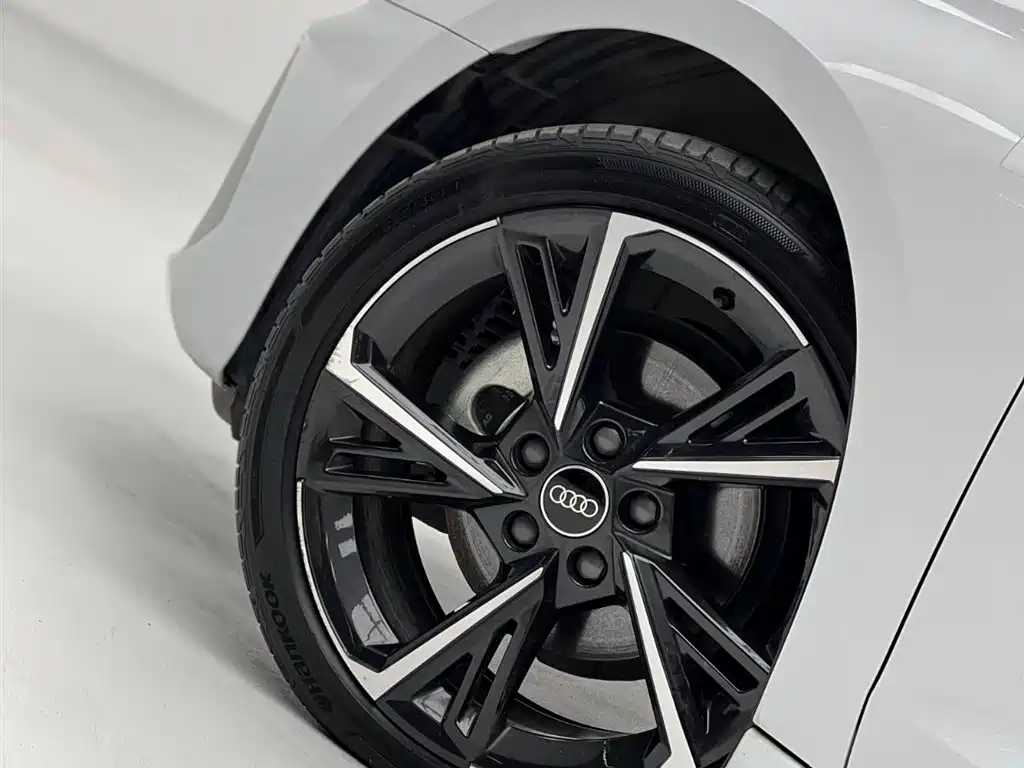 Audi A3 2023 Sportback 35 TFSI Fashion Sport фото 11