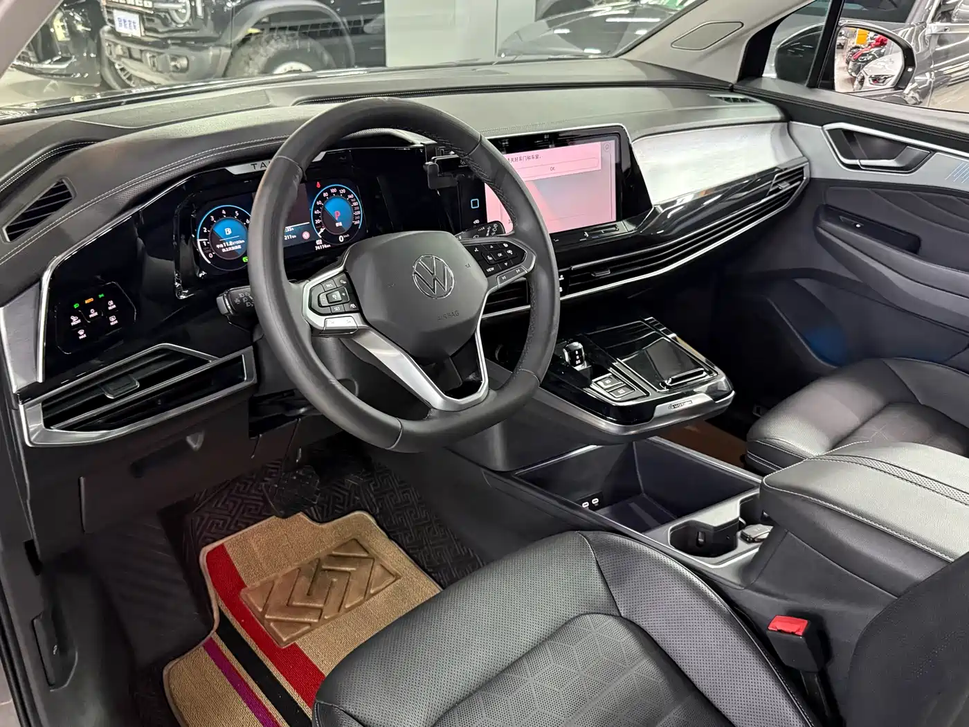 Volkswagen Talagon 2022 380TSI 4WD Luxury Premium Pro Edition 6-seater фото 9